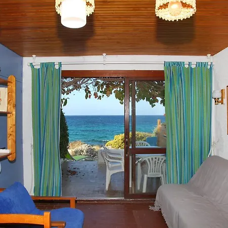 Les Pieds Dans L'eau - F3 23pia Appartement *